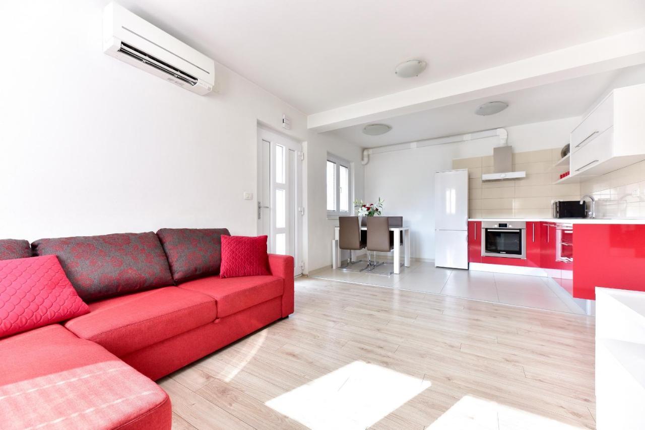 Apartment Inka Nice And Comfy ザダル エクステリア 写真