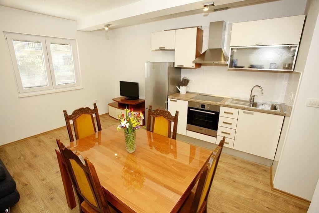 Apartment Inka Nice And Comfy ザダル エクステリア 写真